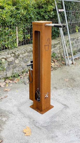 Borne réparation velo